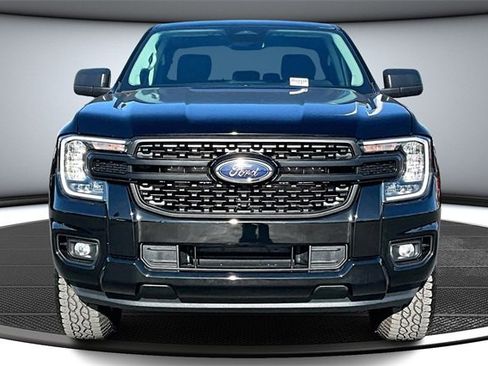 Used 2025 Ford Ranger XL image 2