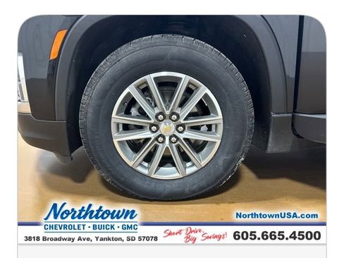 Used 2023 Chevrolet Traverse LT AWD/4WD image 22