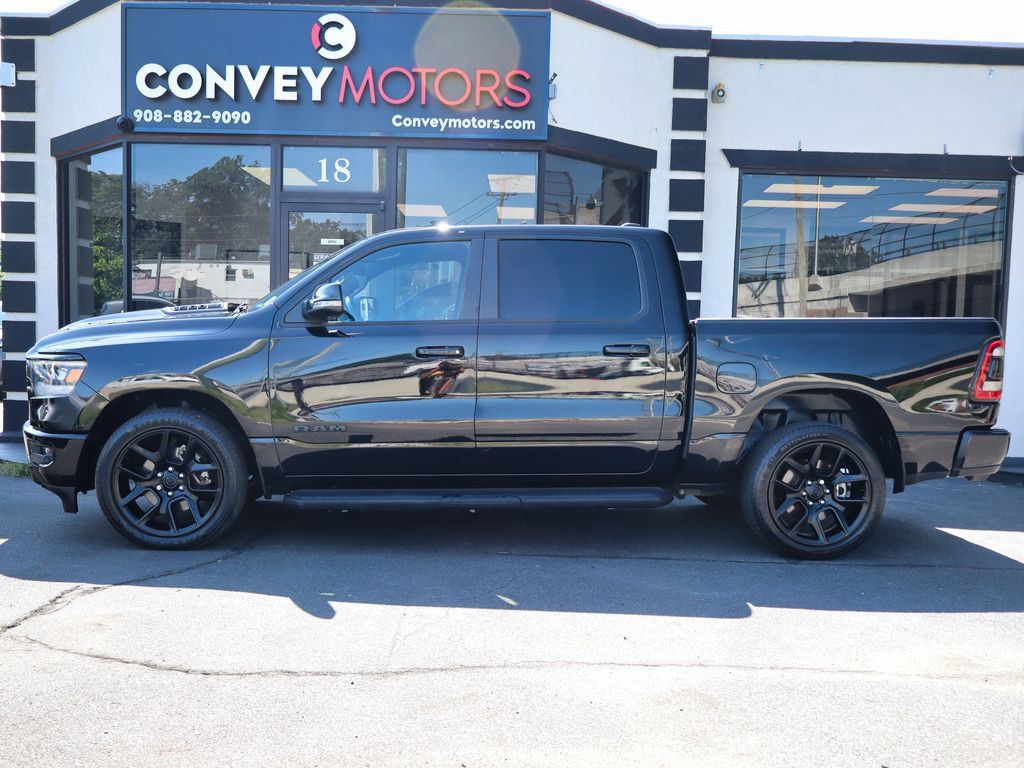 Used 2023 RAM 1500 Laramie AWD/4WD image 5