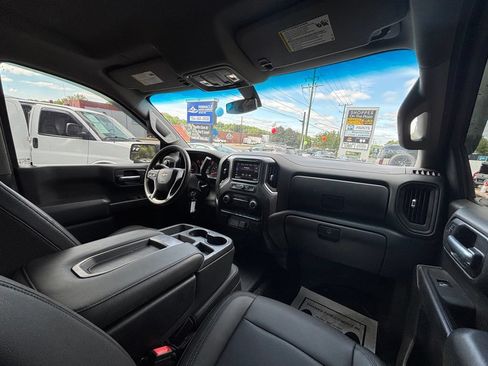 Used 2021 Chevrolet Silverado 1500 W/T w/ WT Fleet Convenience Package AWD/4WD image 15