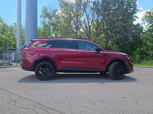 Used 2021 Kia Sorento SX AWD/4WD image 19