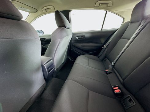 Used 2022 Toyota Corolla LE FWD image 23