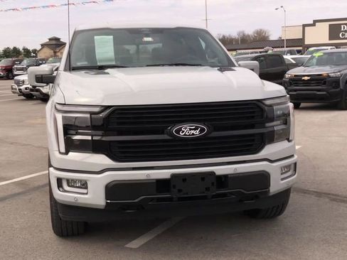 Used 2024 Ford F150 Platinum w/ FX4 Off-Road Package image 3