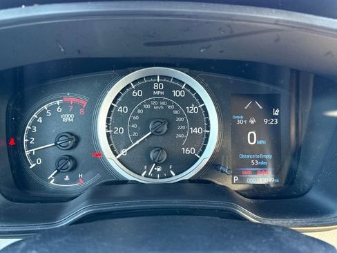 Used 2021 Toyota Corolla LE w/ Carpet Mat Package (TMS) image 17