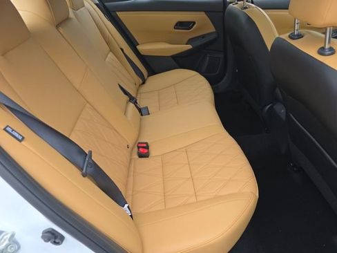 New 2025 Nissan Sentra SV w/ SV Premium Package image 24