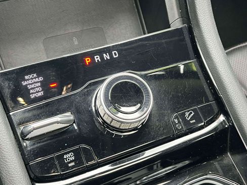 Used 2023 Jeep Grand Cherokee 4WD 4xe w/ Luxury Tech Group II image 9