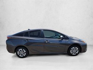 Used 2017 Toyota Prius Two w/ Prius Two Safety Plus Package FWD video 4