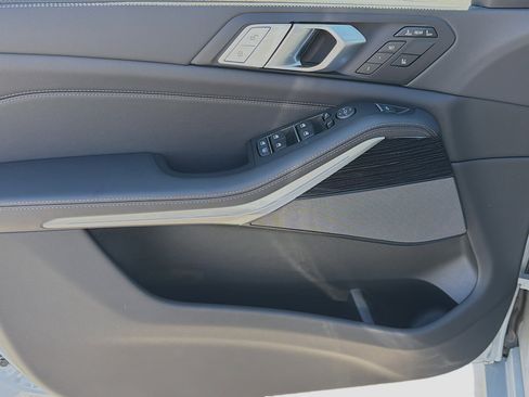 New 2026 BMW X7 xDrive40i w/ M Sport Package image 22