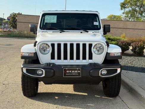 Used 2020 Jeep Wrangler Unlimited Sahara image 8