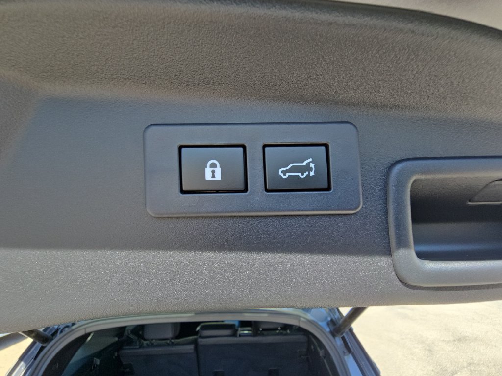 Certified 2026 Subaru Outback Limited AWD/4WD image 34