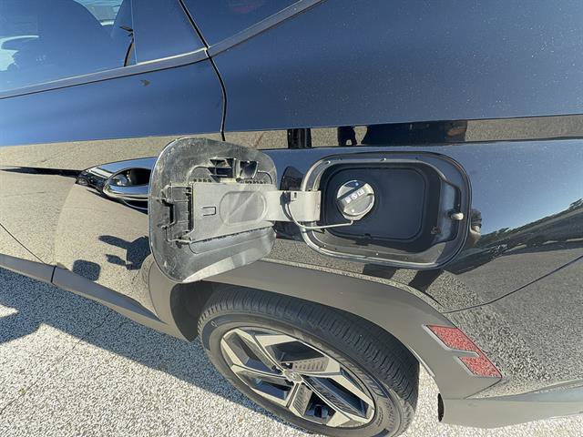Used 2024 Hyundai Tucson Limited AWD/4WD image 25
