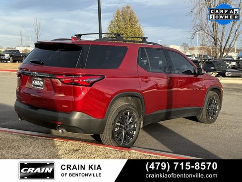 Used 2023 Chevrolet Traverse RS image 8