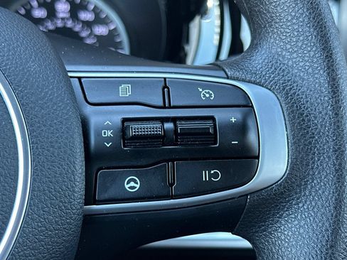 Used 2024 Kia K5 LXS FWD image 37