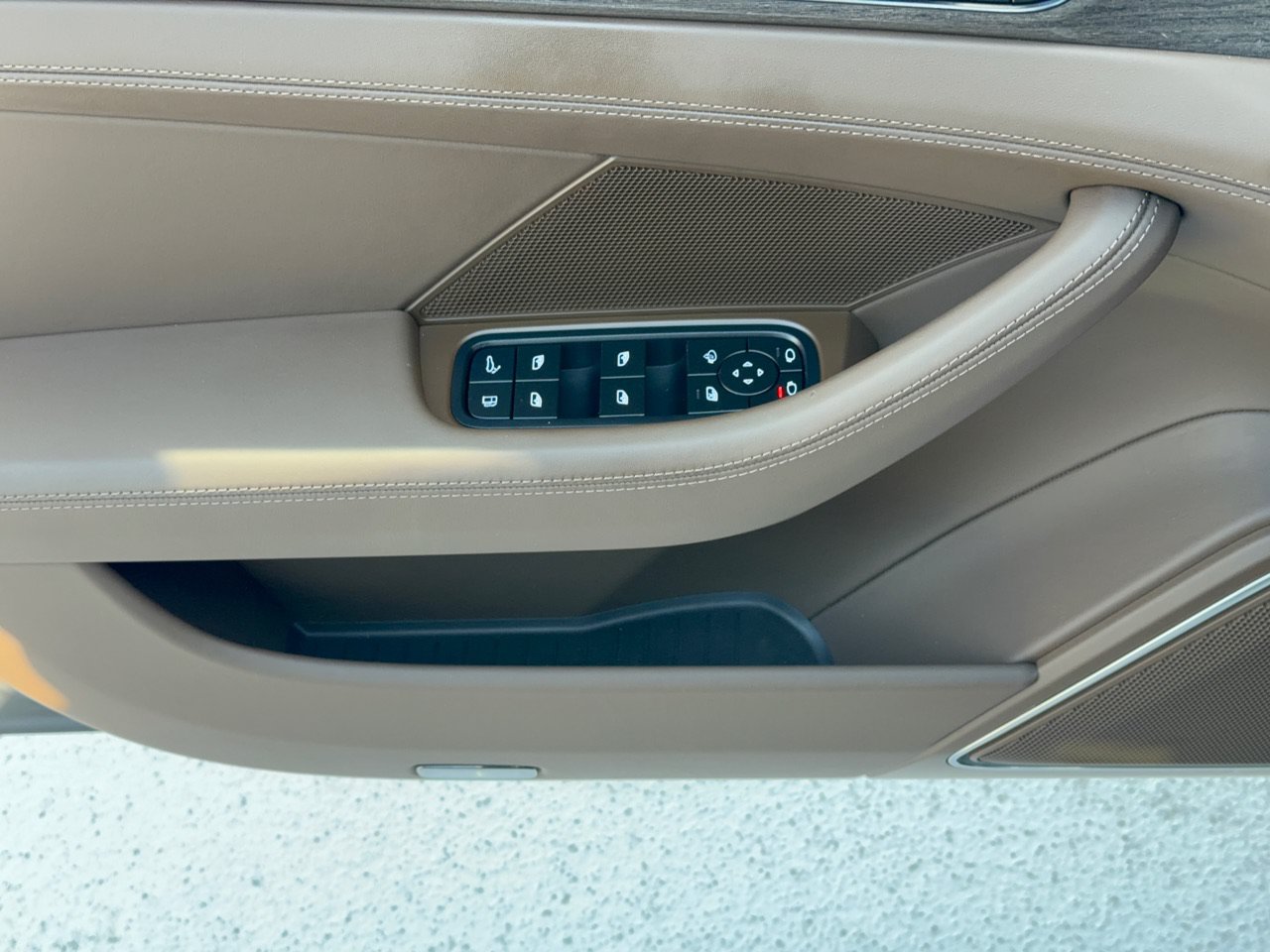 Certified 2023 Porsche Panamera 4S AWD/4WD image 14