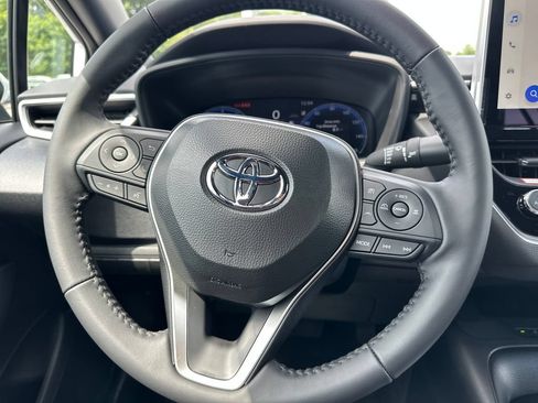 Used 2026 Toyota Corolla SE w/ SE Package FWD image 20