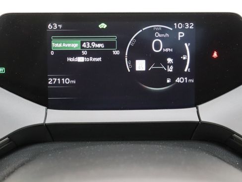 Used 2024 Toyota Prius XLE image 39