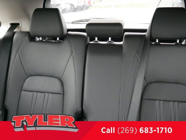 Used 2024 Honda HR-V EX-L image 36