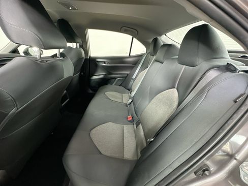 Used 2021 Toyota Camry LE FWD image 34