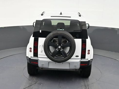 Used 2022 Land Rover Defender 90 AWD/4WD image 15