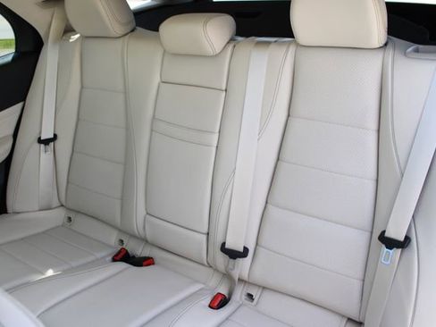 Used 2022 Mercedes-Benz GLE 350 4MATIC image 23