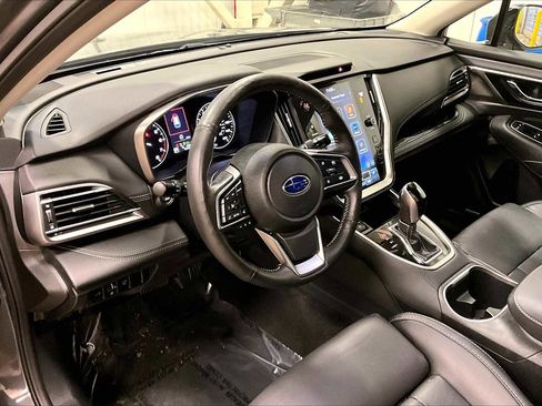 Certified 2025 Subaru Outback Limited image 19