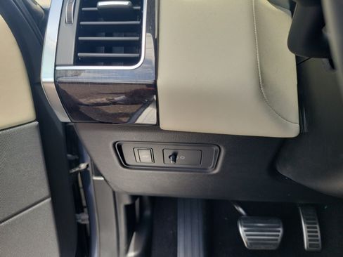 Used 2019 Land Rover Range Rover Sport HSE Dynamic AWD/4WD image 20