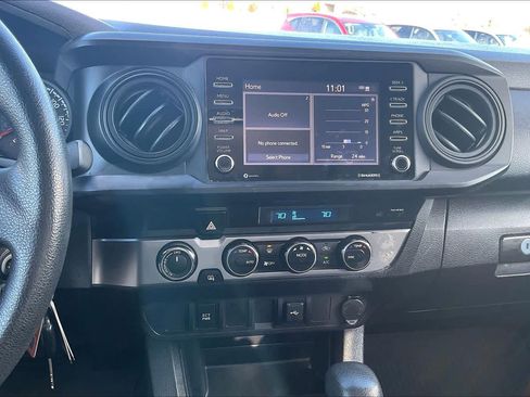Used 2022 Toyota Tacoma SR image 36