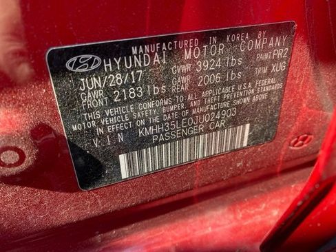 Used 2018 Hyundai Elantra GT FWD image 5