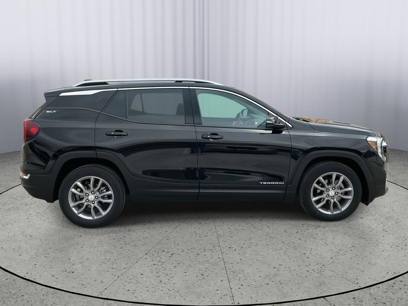 Used 2023 GMC Terrain SLT FWD image 6