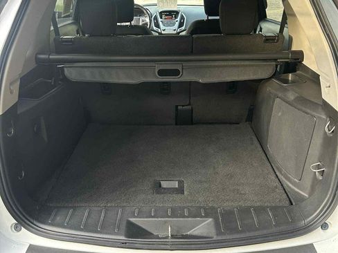 Used 2015 GMC Terrain SLE w/ Cargo Package image 20