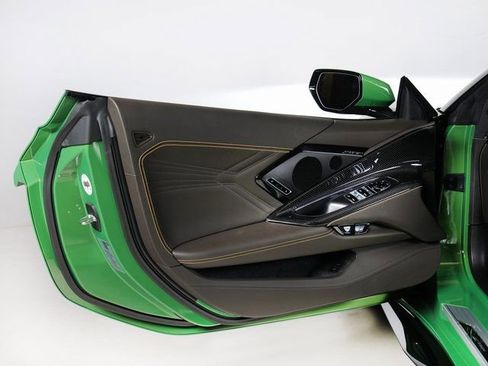 Used 2026 Chevrolet Corvette Z06 RWD image 27