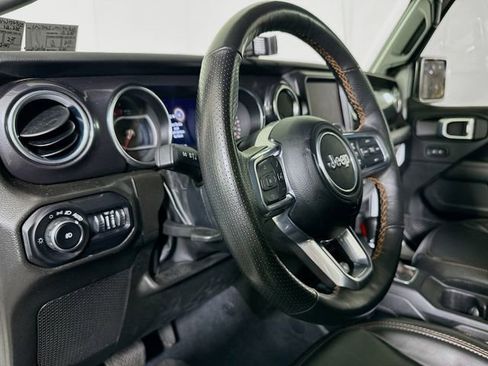 Used 2022 Jeep Wrangler Unlimited Rubicon AWD/4WD image 12
