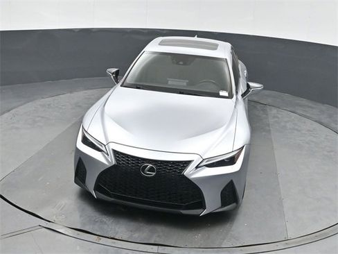 Used 2021 Lexus IS 350 F Sport w/ Navigation Package image 36