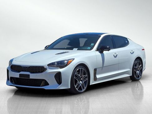 Used 2022 Kia Stinger GT2 RWD image 9