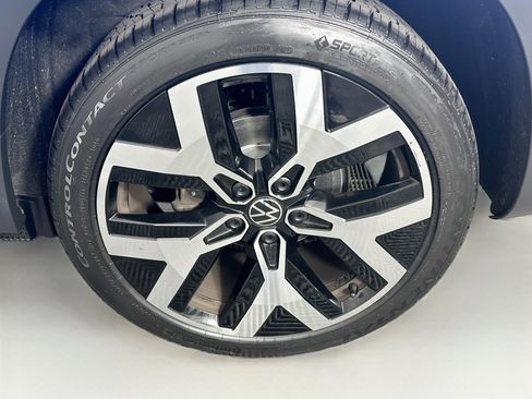 Used 2022 Volkswagen Taos SEL AWD/4WD image 11