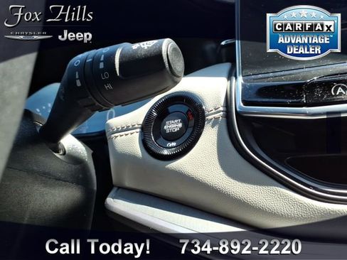 Used 2025 Jeep Compass Limited AWD/4WD image 24