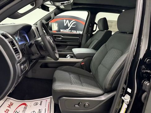 New 2026 RAM 1500 4x4 Crew Cab image 11