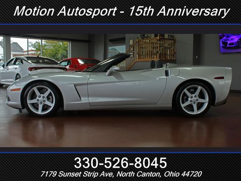 Used 2005 Chevrolet Corvette Convertible w/ Preferred Equipment Group image 8