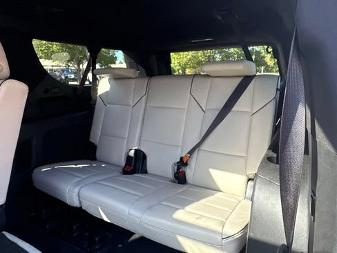 Used 2022 Cadillac Escalade ESV Sport w/ Touring Package AWD/4WD image 22