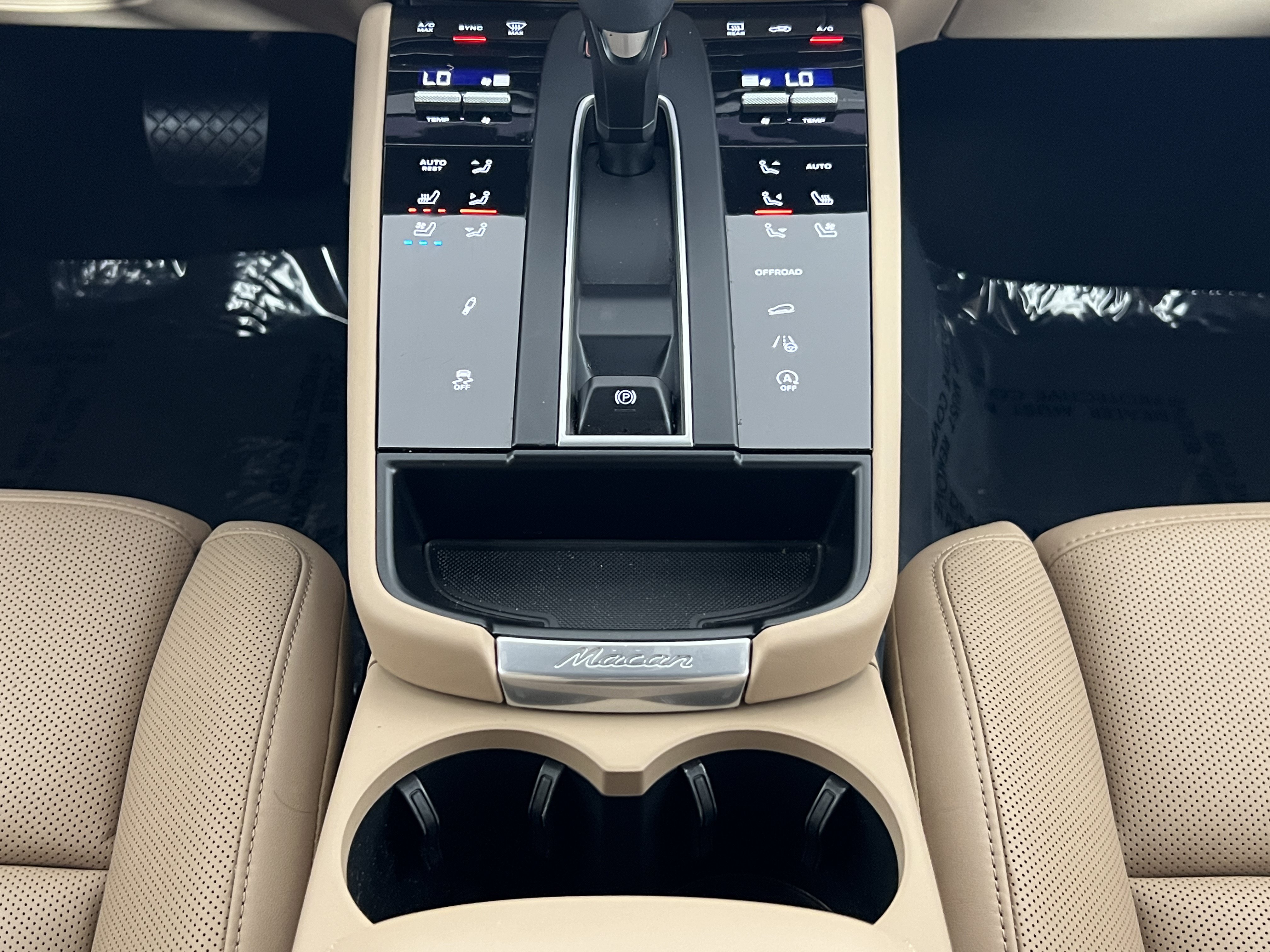 Certified 2026 Porsche Macan S AWD/4WD image 20