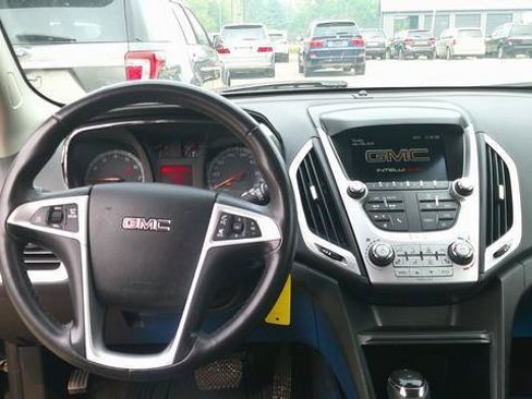 Used 2017 GMC Terrain SLE w/ Convenience Package FWD image 10