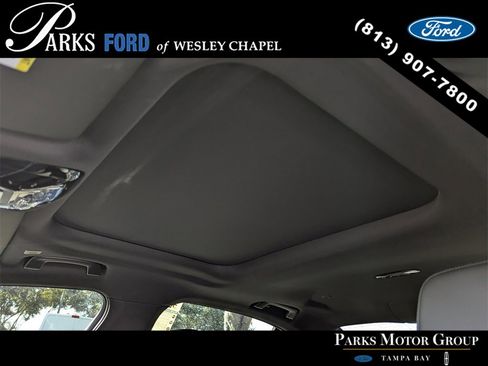 Used 2025 BMW 530i xDrive w/ Premium Package image 20