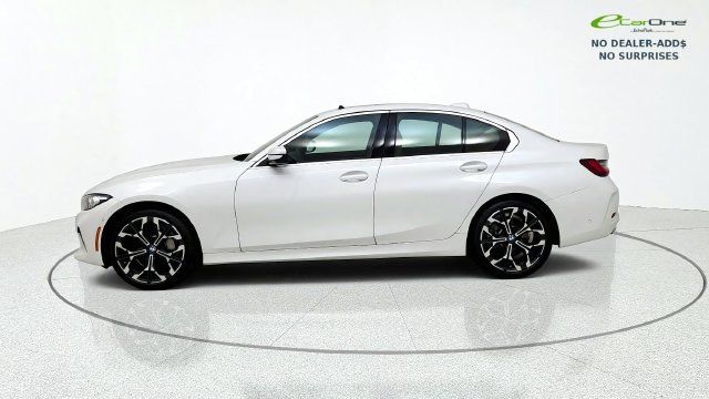 Used 2025 BMW 330i Sedan RWD image 5