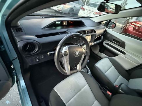 Used 2014 Toyota Prius C Two image 63