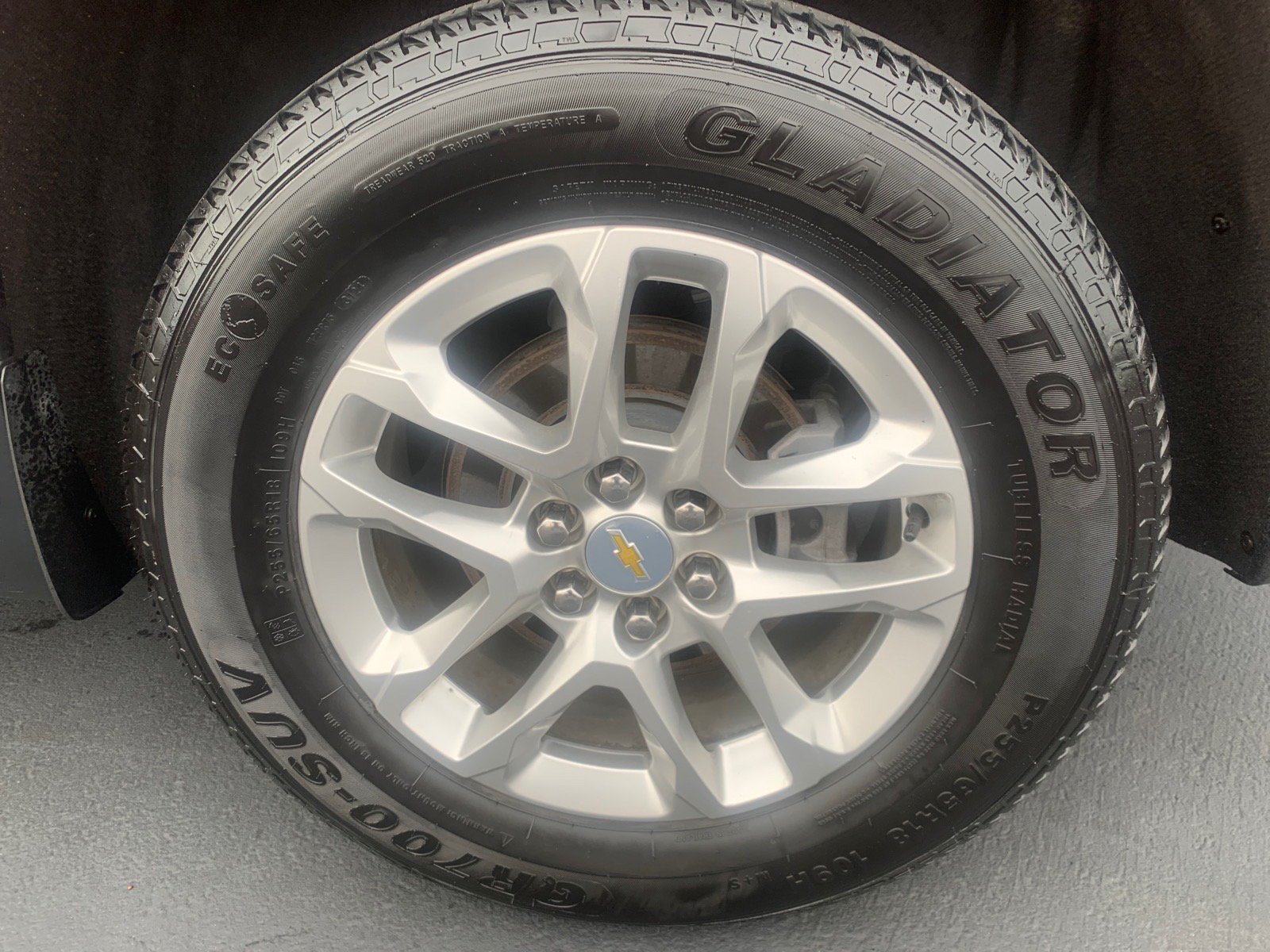 Used 2021 Chevrolet Traverse LT FWD image 5