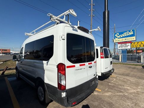 Used 2019 Ford Transit 150 XLT RWD image 6