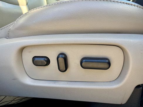 Used 2013 Ford Explorer Limited image 13