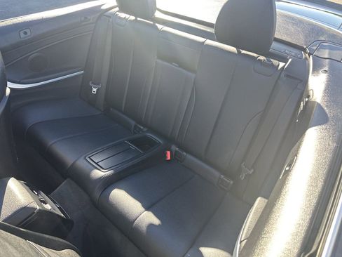 Used 2017 BMW 430i Convertible image 13