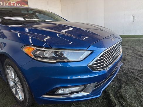 Used 2017 Ford Fusion Energi Titanium image 5