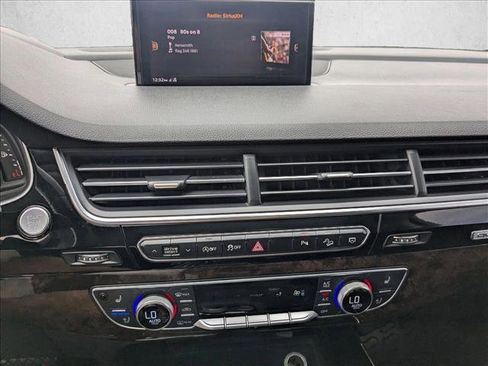 Used 2018 Audi Q7 3.0T Prestige w/ Prestige Package image 14